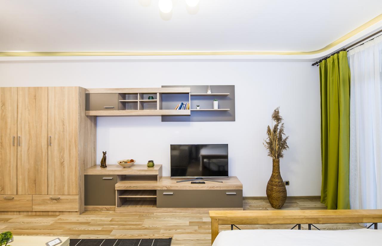 ISARAN Grand Studios Braşov Esterno foto