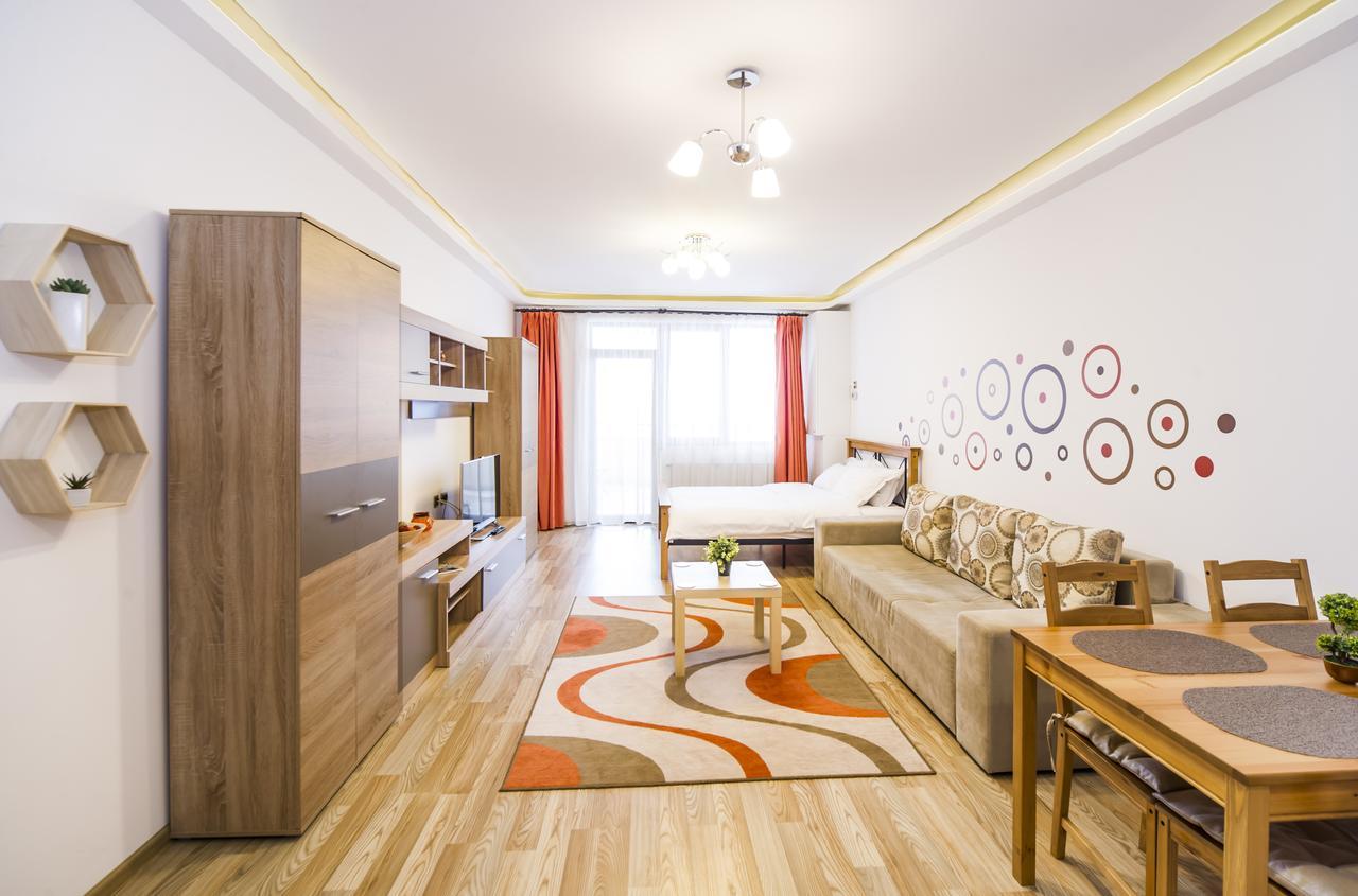 ISARAN Grand Studios Braşov Esterno foto